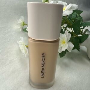 Laura Mercier Foundation